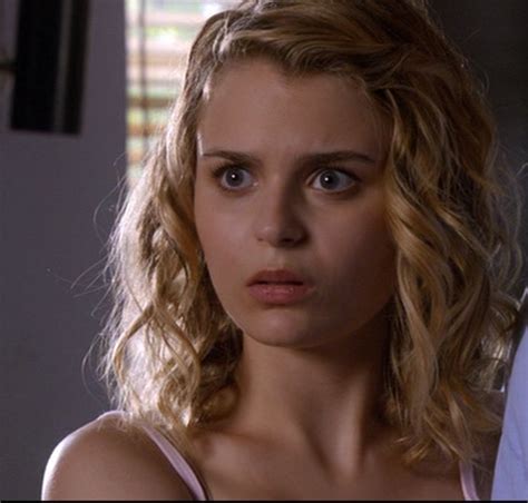 Lucy Ryan (Psych) | The Female Villains Wiki | Fandom