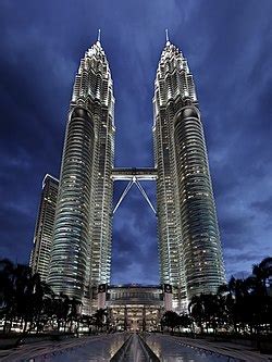 Petronas Towers - Wikipedia