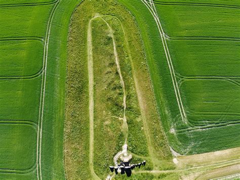 West Kennet Long Barrow | West Kennet Long Barrow from above… | Flickr