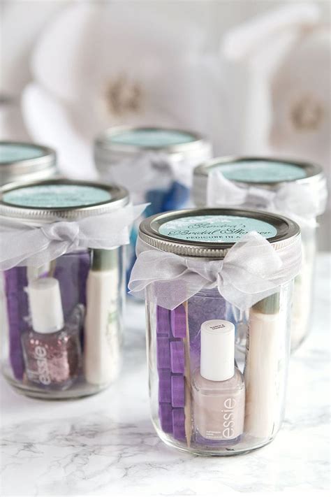 40 Inexpensive And Unique Wedding Favors Ideas - WEAR4TREND | Mason jar ...