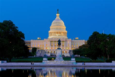 Washington DC Night Tours | Washington DC Monuments Tour