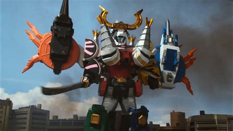 Battlewing Megazord Debut Fight (Power Rangers Samurai) - YouTube