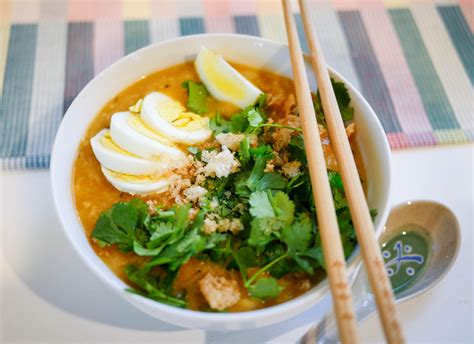 [homemade] Mohinga - Burmese fish noodle Soup : r/food