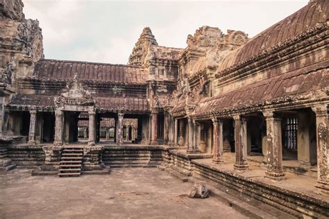 The History of Angkor Wat: From Rise to Fall to Rediscovery