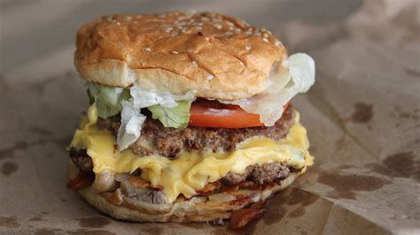 25 Best Fast Food Burgers | Top Chains Ranked | List Monster