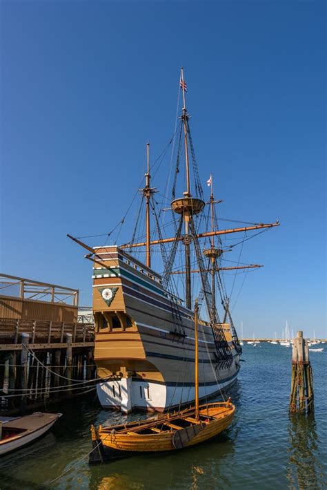 Mayflower Replica Rowboat stock photo. Image of plymouth - 72102906