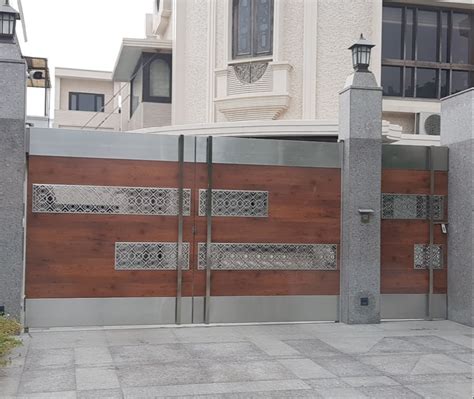 Modern Steel Gate Design