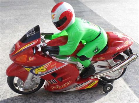 Kids Red Plastics Electric Motorcycle Toy [MC17B018] : EZMOTORTOYS.COM