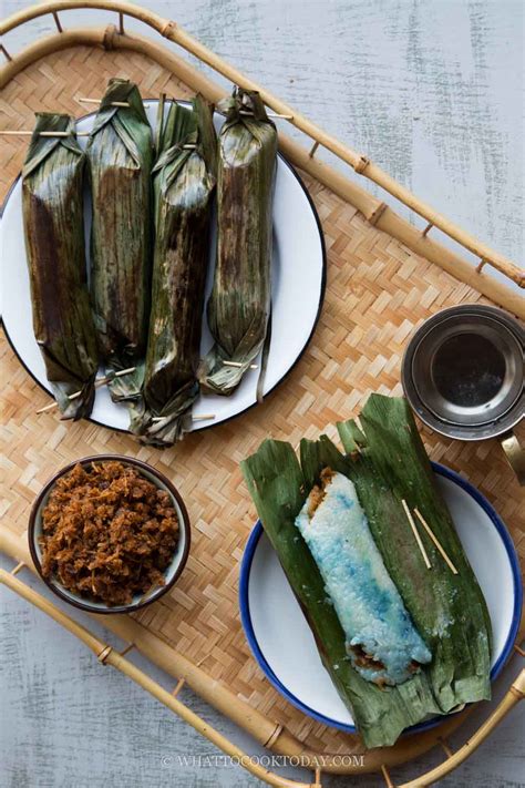 Pulut Panggang / Rempah Udang (Grilled Glutinous Rice Rolls)