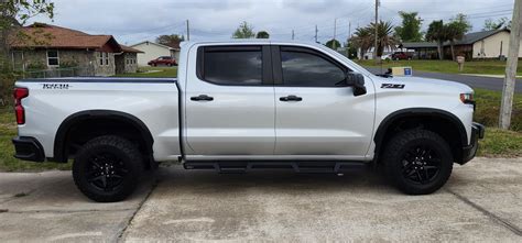 New Fender Flares installed today! : r/Silverado