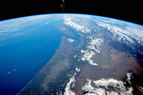 I can see my house from here! Nasa Space Images, Nasa Photos, Nasa ...