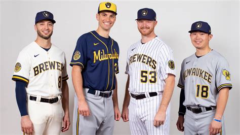 Milwaukee Brewers Unveil New Logo and Uniforms | Ballpark Digest