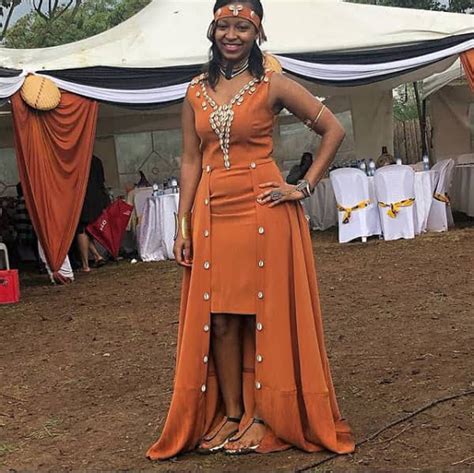 Clipkulture | Kikuyu Bride In Kenyan Traditional Dress for Ruracio