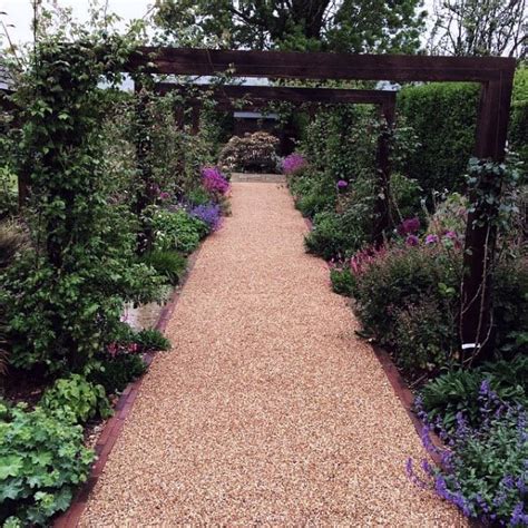 Top 40 Best Gravel Walkway Ideas - Hardscape Path Designs