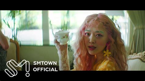 SULLI 설리 '고블린 (Goblin)' MV - YouTube