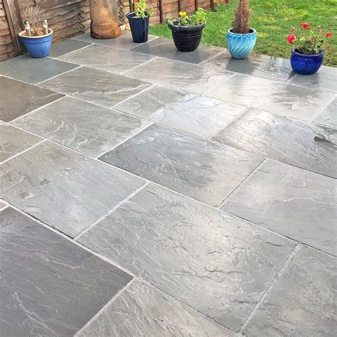 Kandla Grey Paving Slabs | Paving Slabs & Patio Stones | Nustone