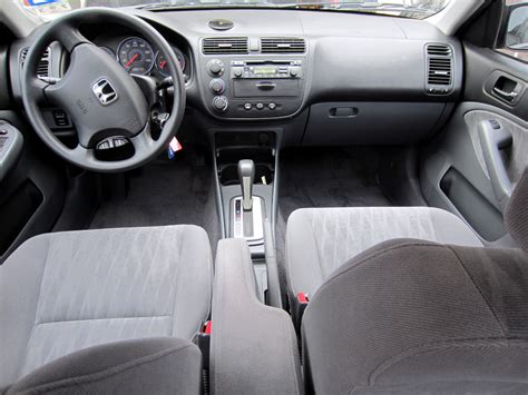 2005 Honda Civic - Interior Pictures - CarGurus