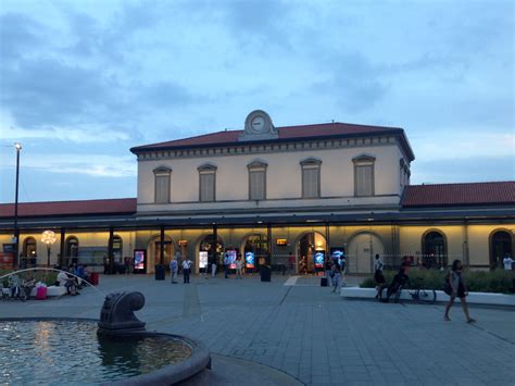 Bergamo FS railway station in Italy image - Free stock photo - Public ...