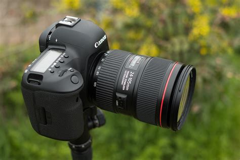 Canon EOS 5D Mark IV Review | Digital Trends