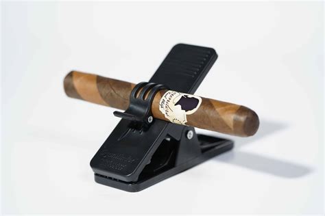 Cigar Minder Clip All Purpose Cigar Holder | Founders Cigar Company