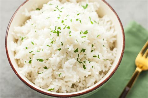 How to Make Basic White Rice (Recipe)