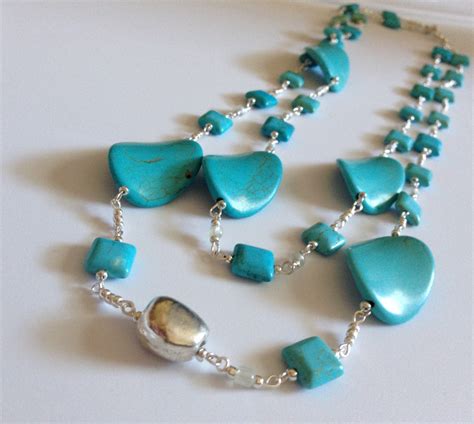 howlite necklace