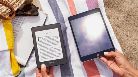 Amazon Kindle Oasis vs Amazon Kindle Paperwhite: which premium e-reader ...