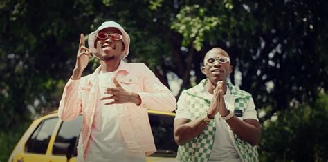 Macky 2 ft. Yo Maps - Teti Ndabe (Official Video) - AfroFire