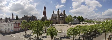 University College Maastricht, A Liberal Arts and Sciences Bachelor ...