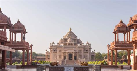 Akshardham Temple Half Day Trip with Transfers from Ahmedabad - Klook India