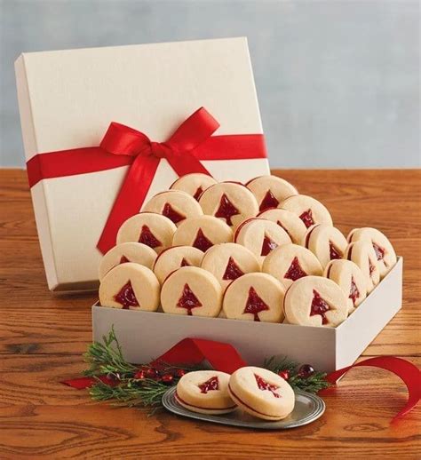 59 Gifts We're Wishing For This Year | Gourmet christmas, Christmas ...