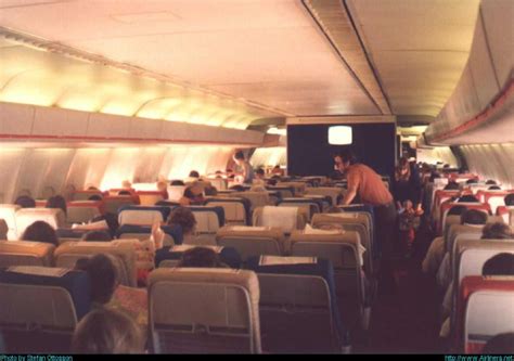 American Airlines McDonnell Douglas DC-10-10 1975. In the meantime ...