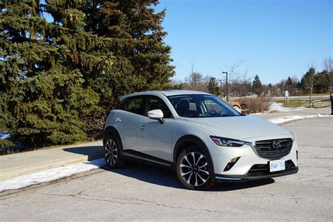 SUV Review: 2020 Mazda CX-3 | Driving