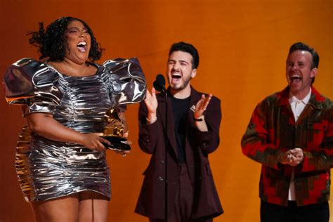 Who were the big winners at the 2023 Grammy Awards?