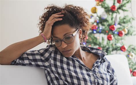 Helping A Loved One with Anxiety During the Holidays | Cedars-Sinai