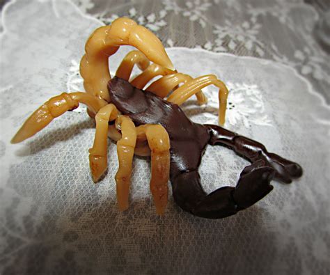 Chocolate Caramel Scorpions! : 7 Steps (with Pictures) - Instructables