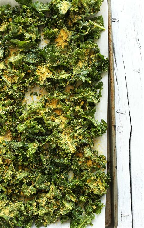 30-Minute Cheesy Kale Chips | Minimalist Baker Recipes