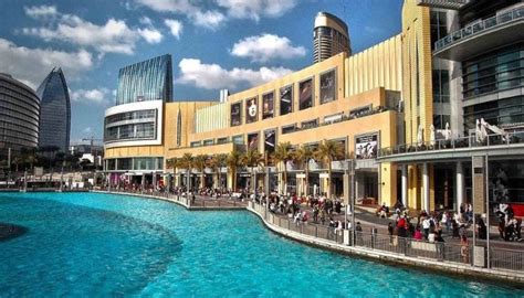 Top 10 Biggest Malls in the World [2024 List]