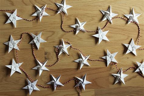 Make an origami star garland (video) - The Crafty Gentleman