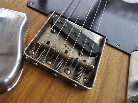 Fender Telecaster Bridge - Veranda Guitars