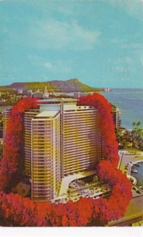 Ilikai Hotel, Waikiki, 1967 Postcard : r/WaikikiLounge