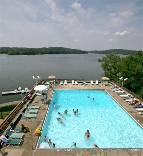 LAKE BARKLEY STATE RESORT PARK - Cadiz KY 3500 State Park Rd. 42211