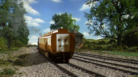 Old Slow Coach in Series 10 (2006) by SudrianRailwayStudio on DeviantArt