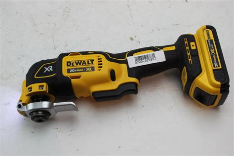 Dewalt Cordless Oscillating Multi-tool | Property Room