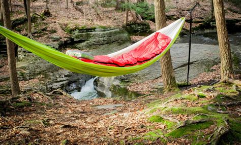 Hammock Camping in Winter (Yes, It Can Be Done!) - Beyond The Tent