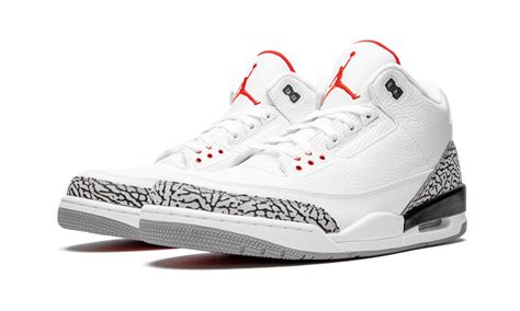 Air Jordan 3 Black Cement vs Air Jordan 3 White Cement - SBD