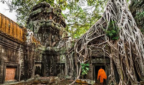 Rediscovering the Mysteries of Angkor Wat - Travelogues from Remote Lands