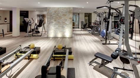 25 Basement Home Gym Ideas for 2024 - The Cards We Drew