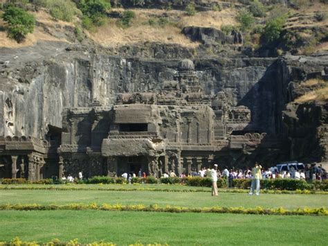 D'source Design Gallery on Ellora (Verul) Caves - Caves in Aurangabad ...