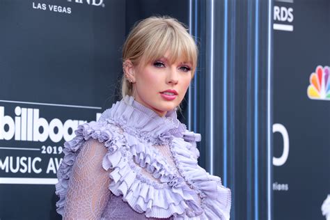 Taylor Swift Talks Trump, States She's Pro-Choice in New Interview ...